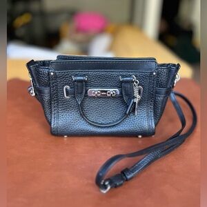 Mini Coach Crossbody handbag (black)